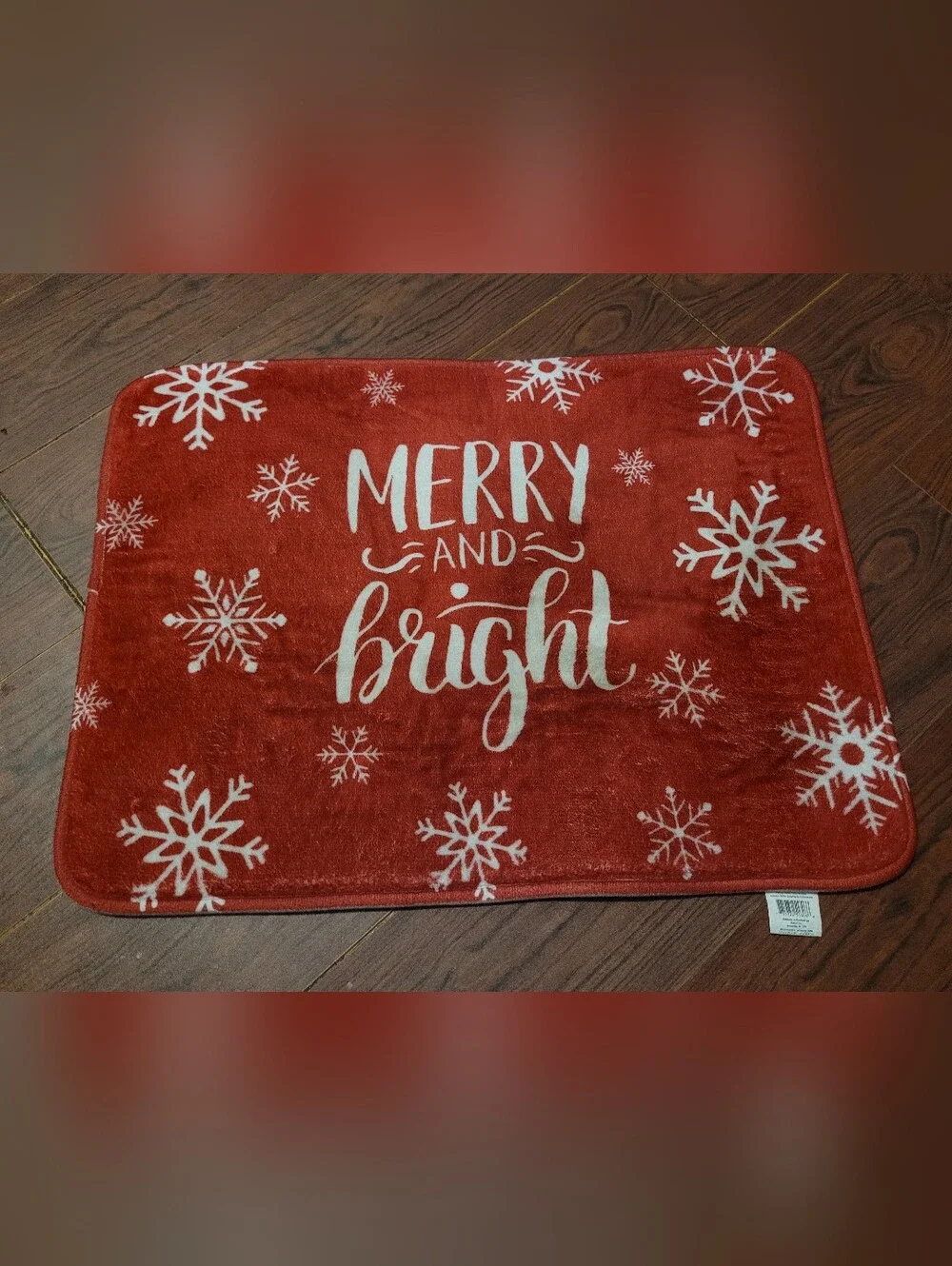 Festive 'Merry and Bright' Red Holiday Mat